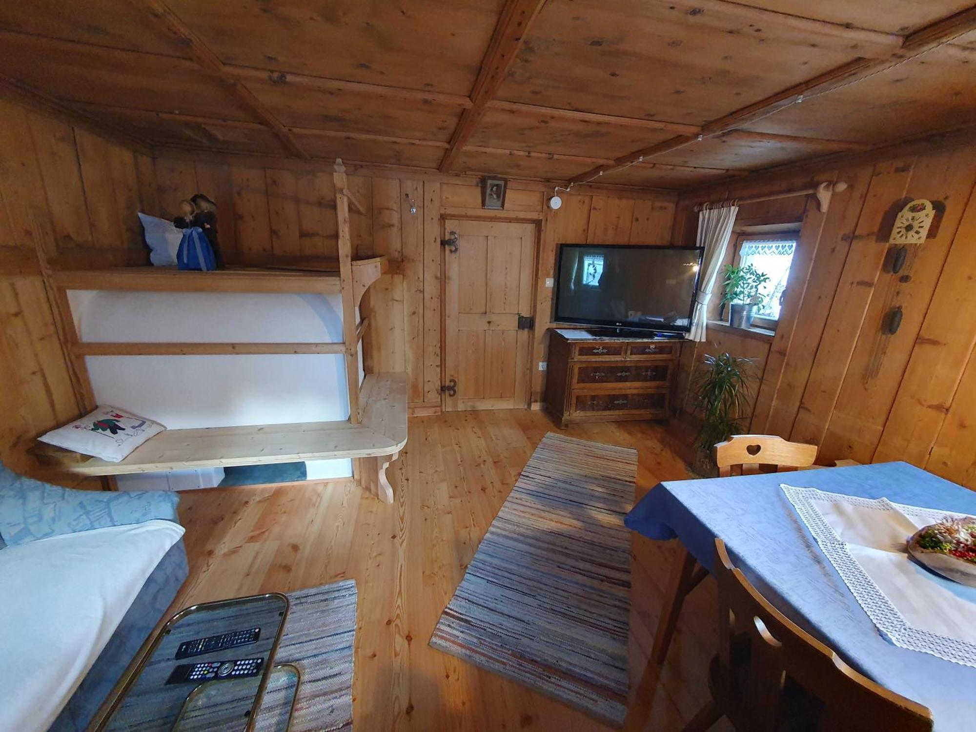 Apartement Schuster Lake Prags Braies エクステリア 写真