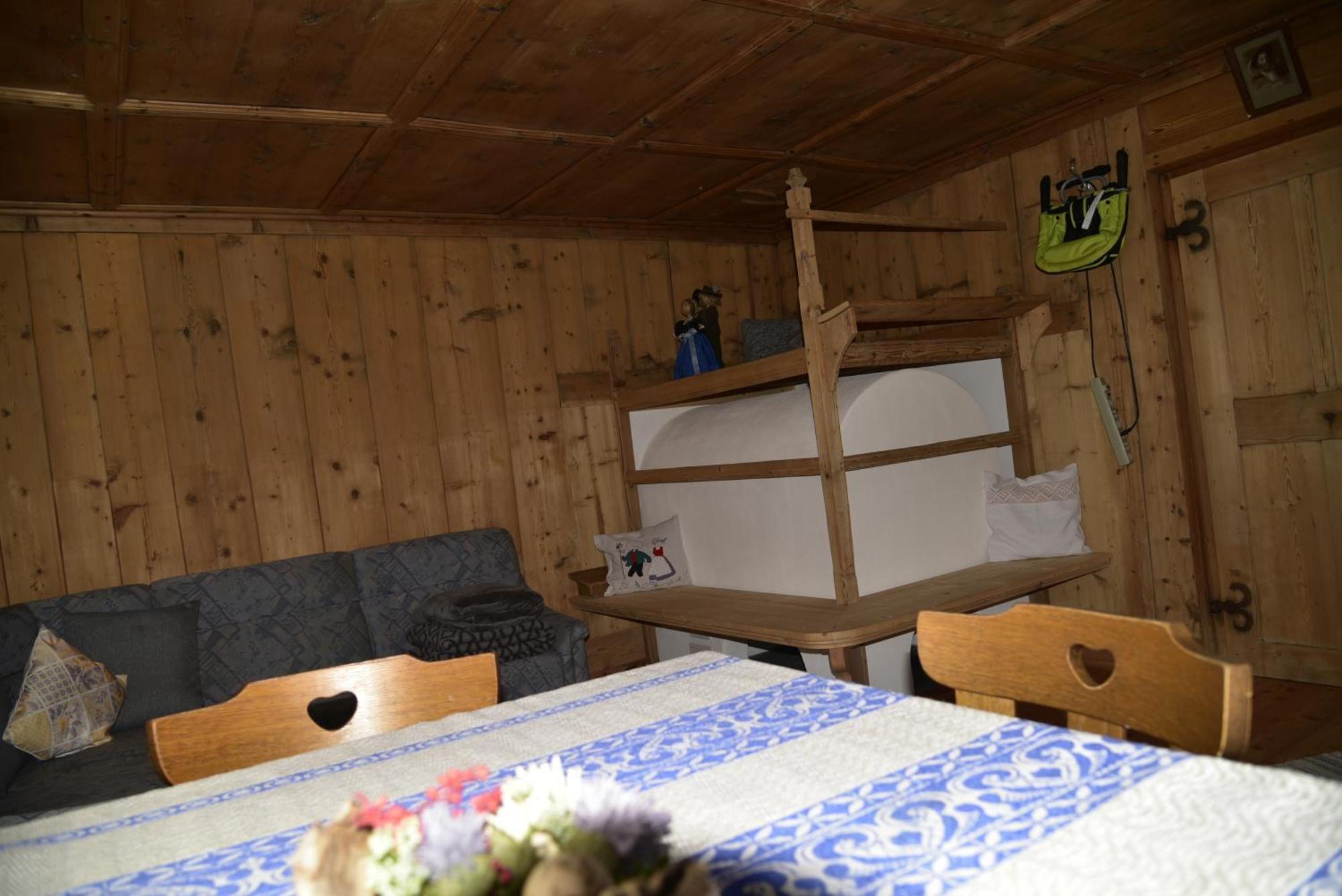 Apartement Schuster Lake Prags Braies エクステリア 写真